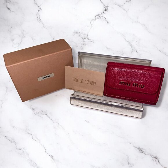 MIU MIU FUSHIA TRIFOLD COMPACT WALLET - Picture 1 of 10